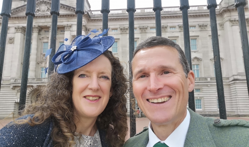Sue and Ron at Buckingham Palace