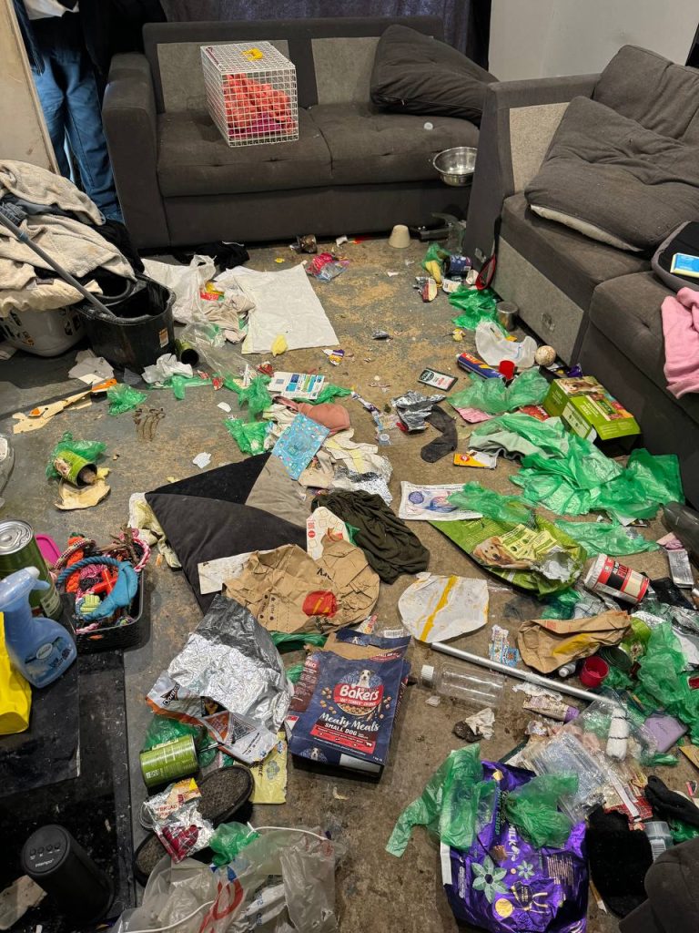 Photography of filthy living room taken from the Montgomery case